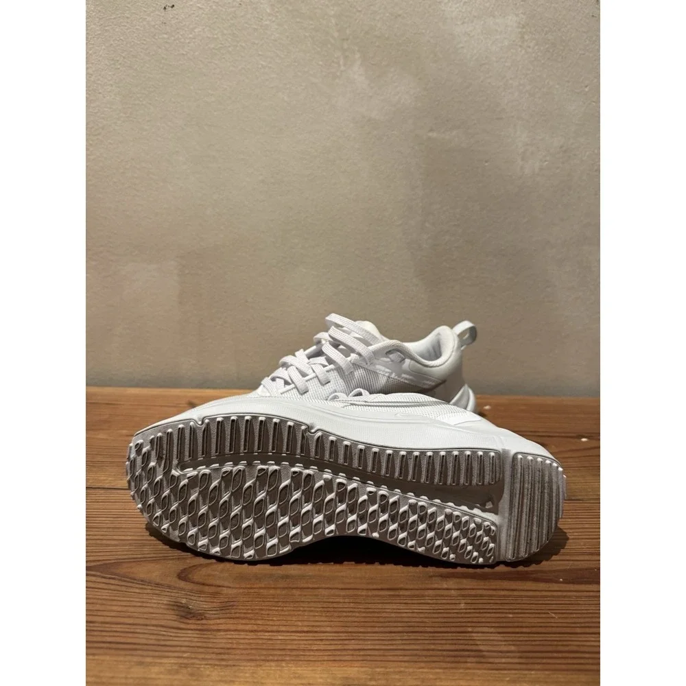 Nike Womens Downshifter 12 Running Shoes White Metallic Silver Size 7